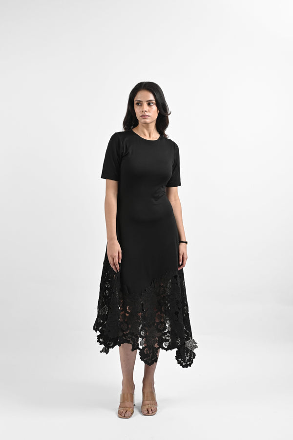 LACE KNIT DRESS